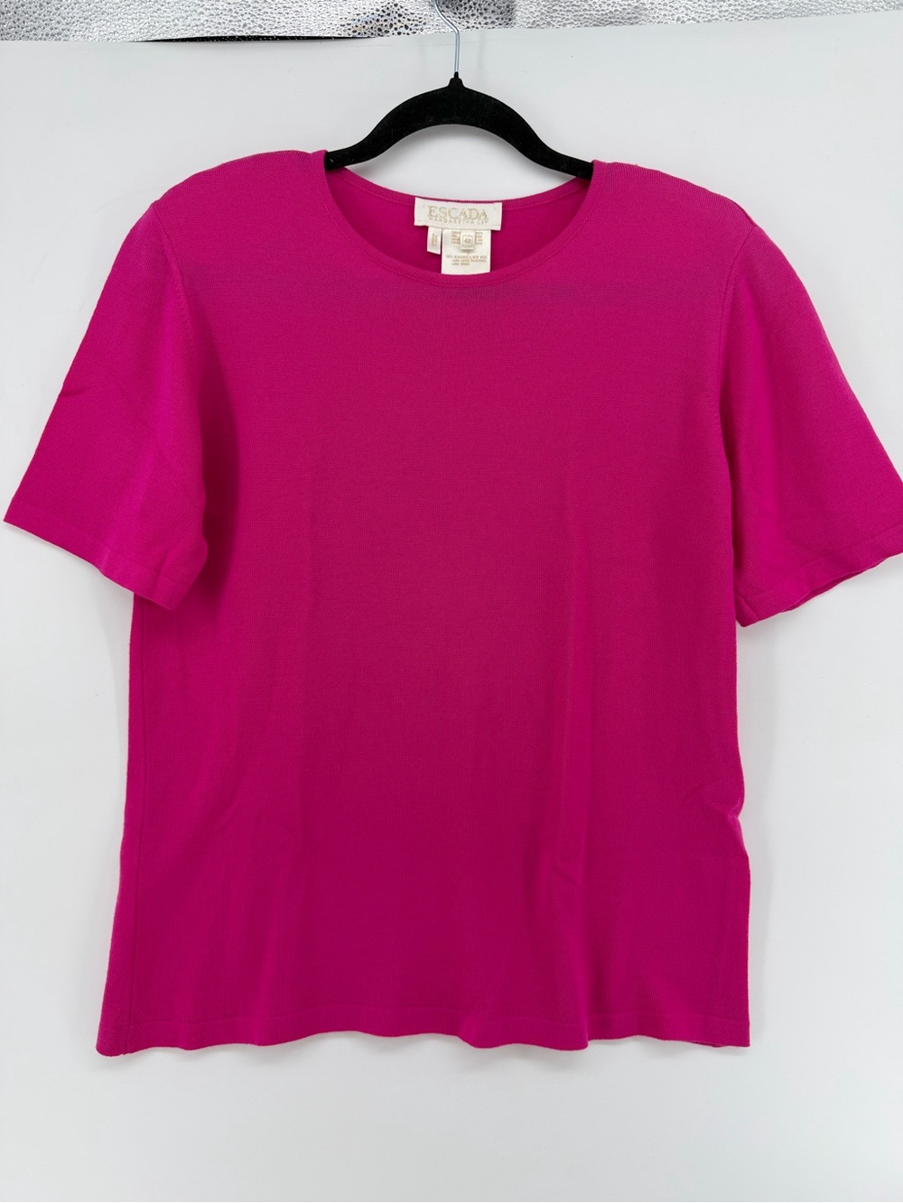 Vintage Escada Margaretha Ley Fuchsia Pink Virgin Wool Short Sleeve Knit Top 42